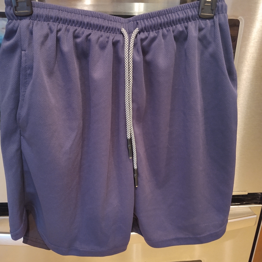 Athletic shorts